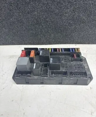 Land Rover Range Rover L322 Fuse module 518958004
