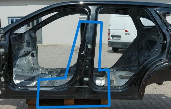 Renault Austral Pillar (middle) 