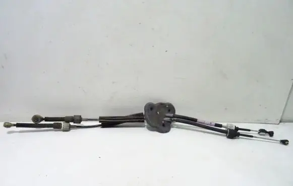 Renault Megane I Gear shift cable linkage 