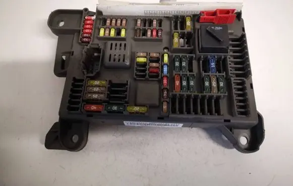 BMW X5 E70 Fuse box set 518954020a 693168703