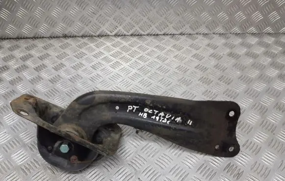 Skoda Octavia Mk2 (1Z) Rear control arm 1K0505226F