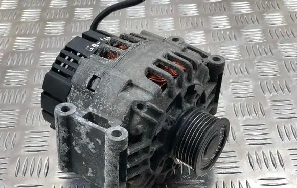Audi A4 S4 B7 8E 8H Generator/alternator 06B903016AF