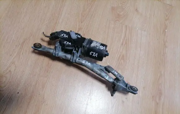 Toyota Aygo AB10 Front wiper linkage and motor