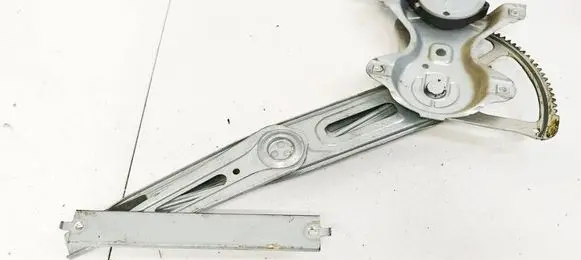 Toyota Yaris Sliding door window regulator with motor 