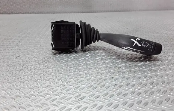 Opel Astra G Wiper control stalk 090243395501392