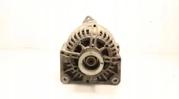 Renault Megane II Generator/alternator 8200667610A