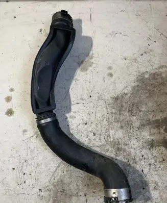 BMW 7 F01 F02 F03 F04 Intercooler hose/pipe 4735270