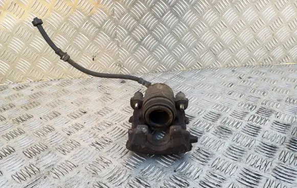 Volkswagen Polo IV 9N3 Front brake caliper