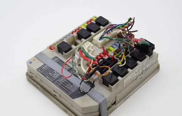 Nissan Micra Fuse box set 284B7AX61A