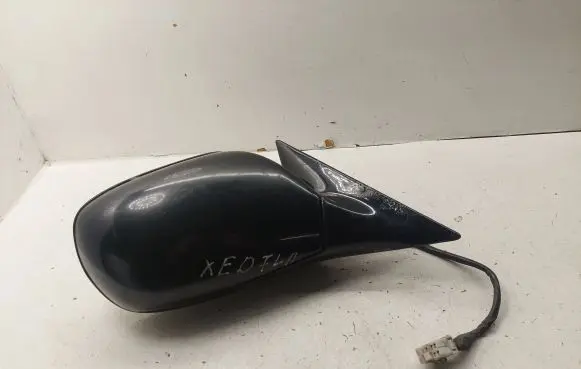 Mazda Xedos 6 Front door electric wing mirror 011548