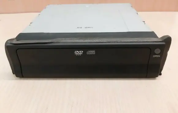 Navigation unit CD/DVD player