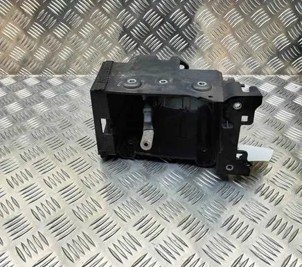 Volvo V60 Battery bracket 31652062 32311610