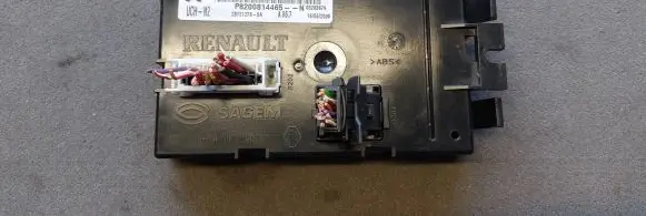 Renault Trafic II (X83) Comfort/convenience module 281212780A P8200814465N