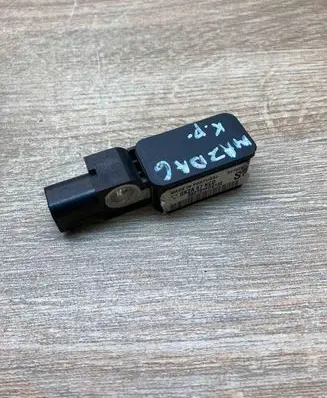 Mazda 6 Airbag deployment crash/impact sensor GK2A57KC0