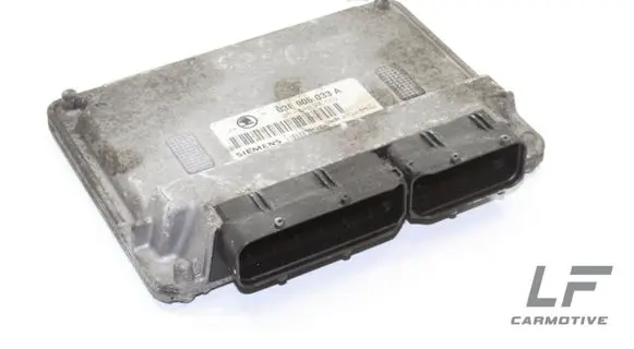 Skoda Fabia Mk1 (6Y) Engine control unit/module 03E906033A