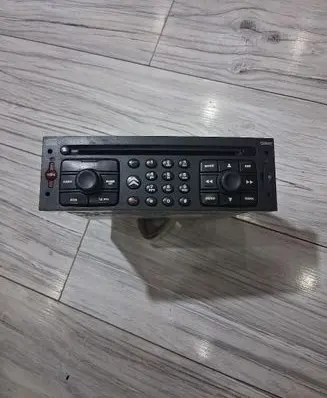Citroen C3 Radio/CD/DVD/GPS head unit 96533158XT
