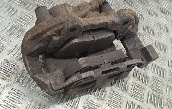 Mercedes-Benz ML W164 Front brake caliper
