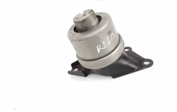Volkswagen Transporter - Caravelle T5 Engine mount bracket 7H0199256H