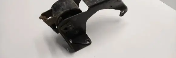 Chrysler Grand Voyager V Engine mount bracket 4E0S01190G