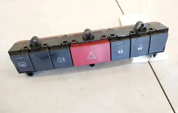 Citroen Jumper Hazard light switch 7354213590