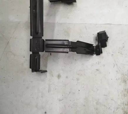 Chevrolet Camaro Battery bracket 84059866