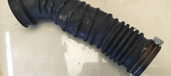 Citroen C-Crosser Air intake hose/pipe 1505A408