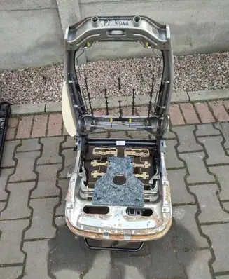 Hyundai Kona I Front passenger seat console base PPK04A