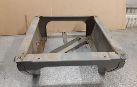 Volkswagen Transporter - Caravelle T4 Front passenger seat console base 