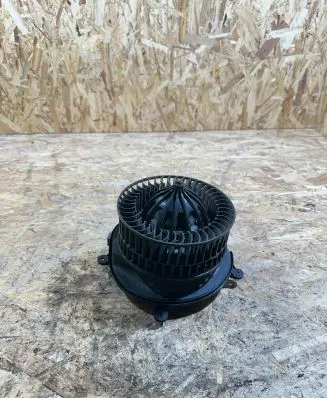 Mercedes-Benz CLS C219 Heater fan/blower 9400984 a2308210251