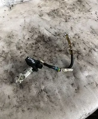Infiniti Q50 Negative earth cable (battery) 240804gc0a