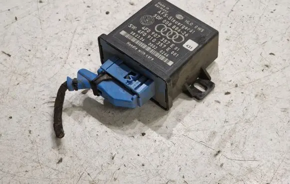 Audi A6 S6 C6 4F Light module LCM 4F0907357E 4F0910357E