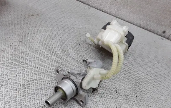 Opel Meriva A Master brake cylinder