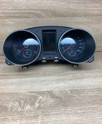 Volkswagen Golf VI Speedometer (instrument cluster) 5K0920971A