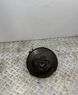 Hyundai Santa Fe Rear wheel hub