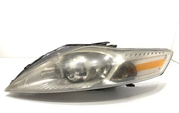 Ford Mondeo MK IV Headlight/headlamp