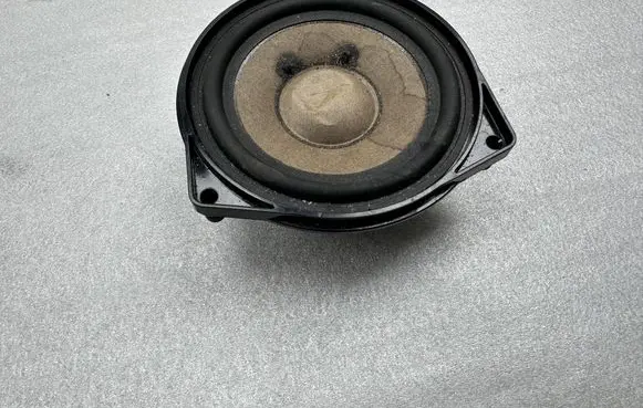 Mercedes-Benz S W222 Panel speaker A2228200602