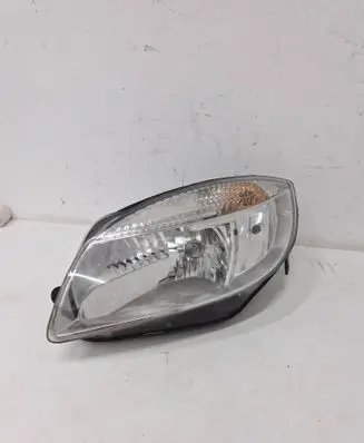 Skoda Fabia Mk2 (5J) Headlight/headlamp 