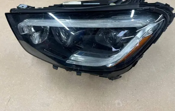 Mercedes-Benz GLC C253 Headlight/headlamp A2539065303 137900110675 12518206