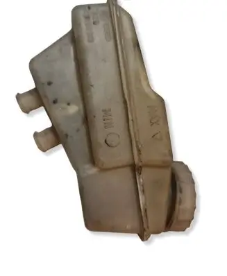Volkswagen Transporter - Caravelle T4 Master brake cylinder 701611303