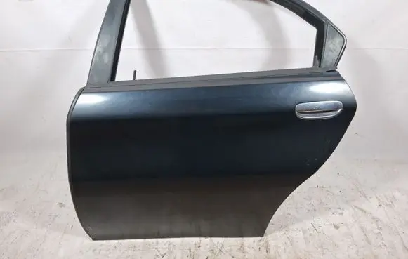 Alfa Romeo 166 Rear door 