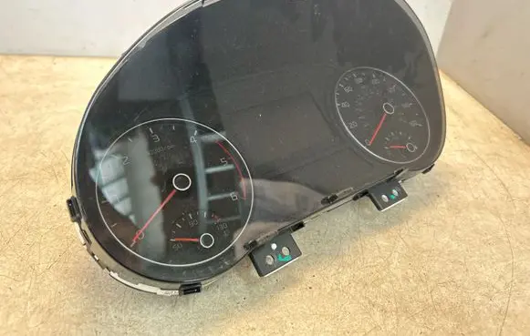 KIA Optima Speedometer (instrument cluster) 68711802260022