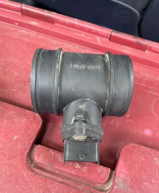 Opel Zafira A Mass air flow meter RF281002428