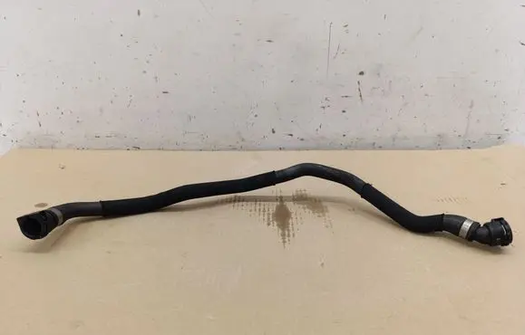 BMW 5 GT F07 Engine coolant pipe/hose