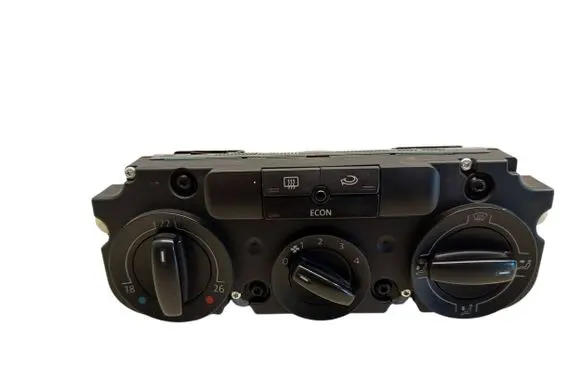 Volkswagen Golf V Climate control unit