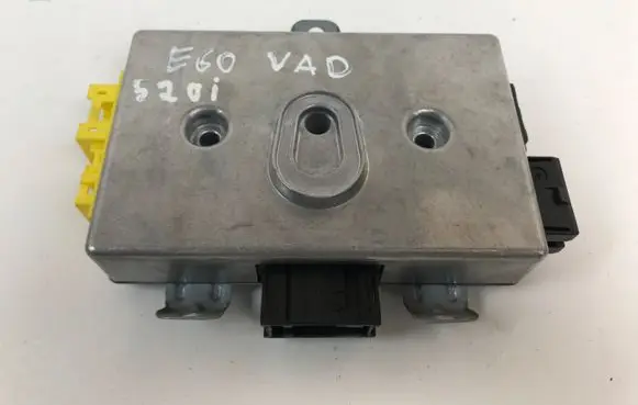 BMW 5 E60 E61 Airbag control unit/module 6957761 75789012 CCR4H30A31