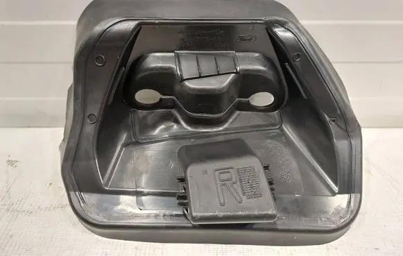 Ford F150 Front tow hook cap/cover ML3417H784AA ML3Z17H784AA