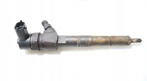 Opel Zafira B Fuel injector 0445110159