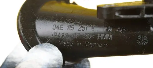 Audi A3 S3 8V Oil sump strainer pipe 04E115251E CXS CXSA