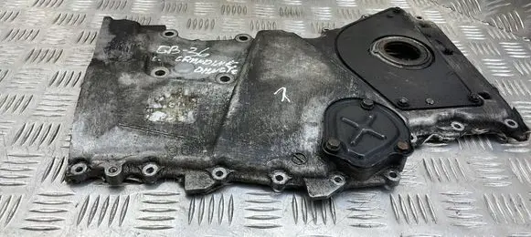 Honda CR-V Timing chain cover 