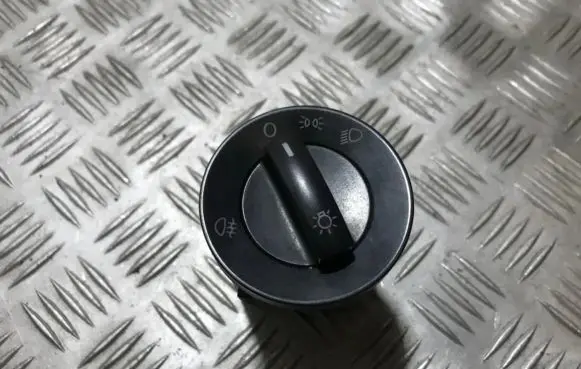Volkswagen Polo Light switch 6q0941531b q1bt1543